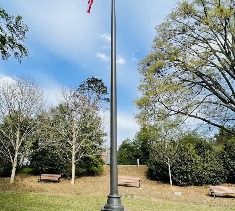 scroll-of-honor-memorial-park-photo